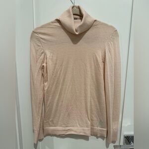 CARLISLE COLLECTION Baby Pink Cashmere Tutleneck M super soft